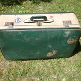 Vintage vulcanized fiber case