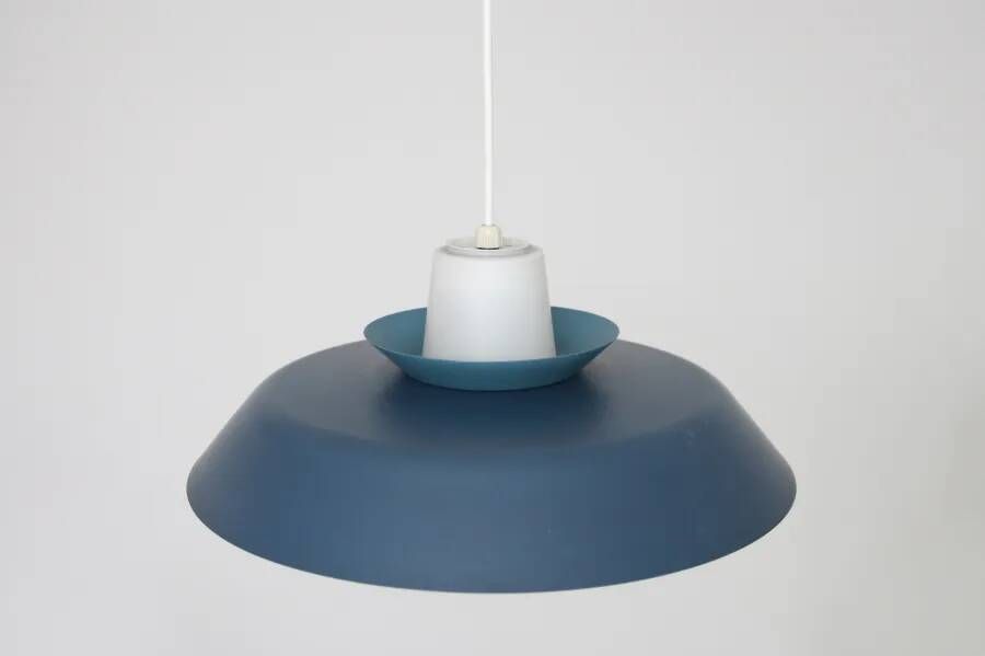 Glass Vos Belysning Danish design pendant hanging lamp with blue shades