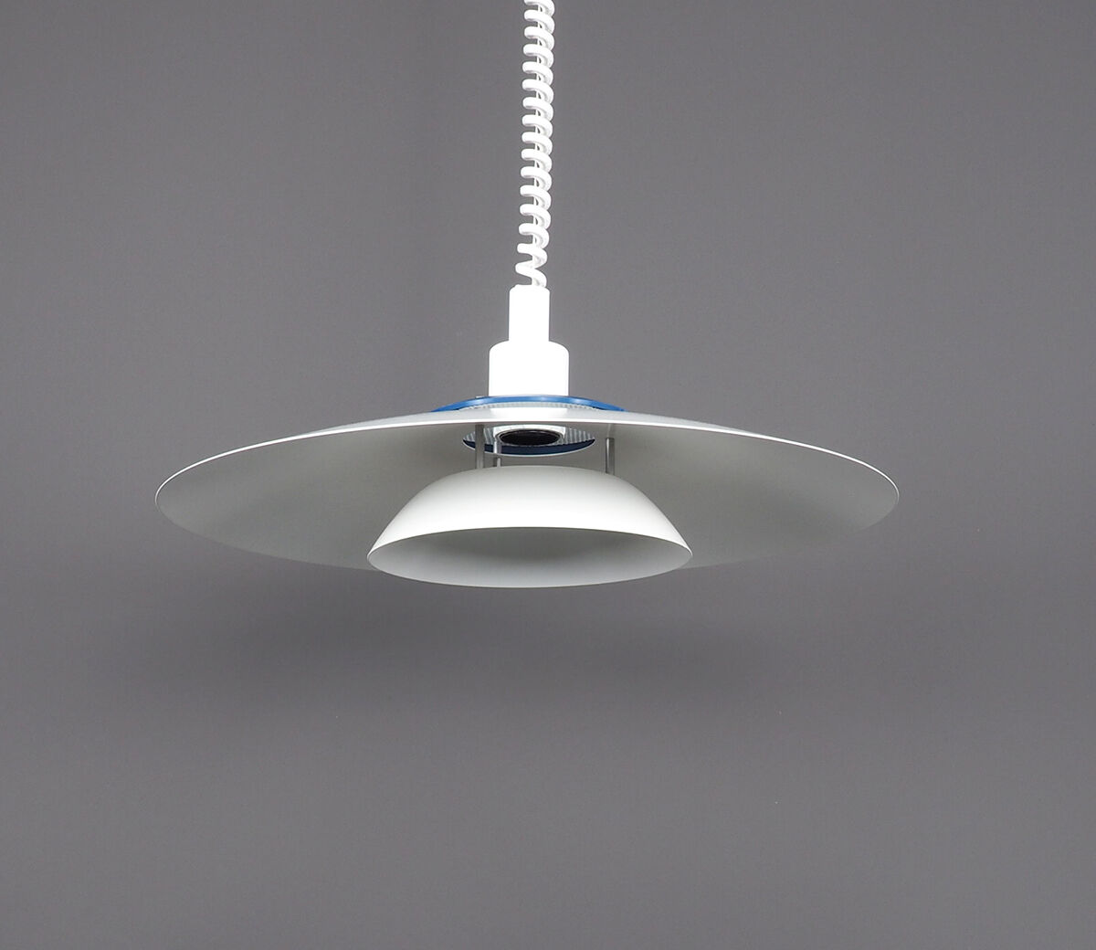 Danish design white metal rise and fall lamp, 1980s