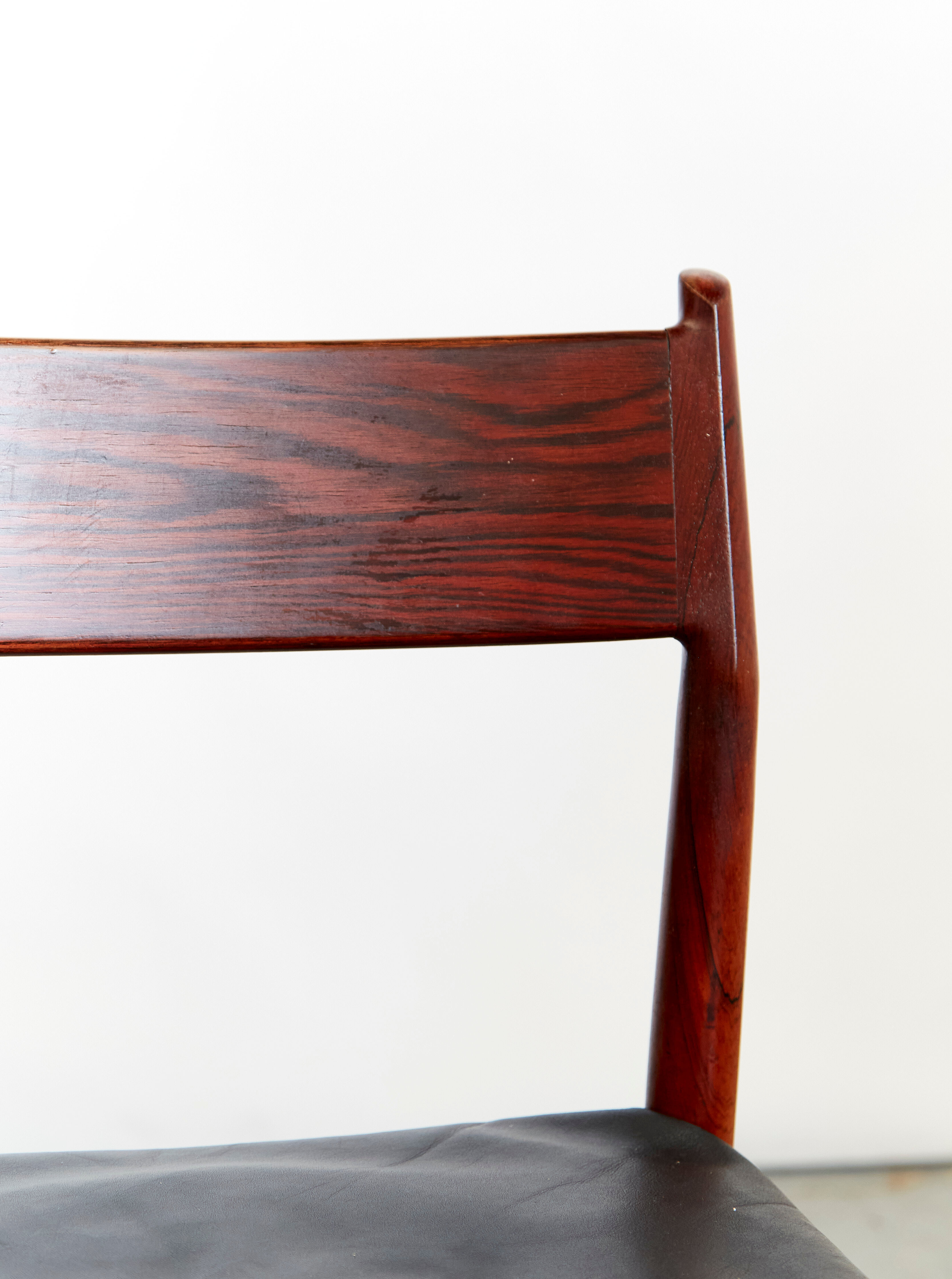 Arne Vodder dining chairs No.418 for Sibast
