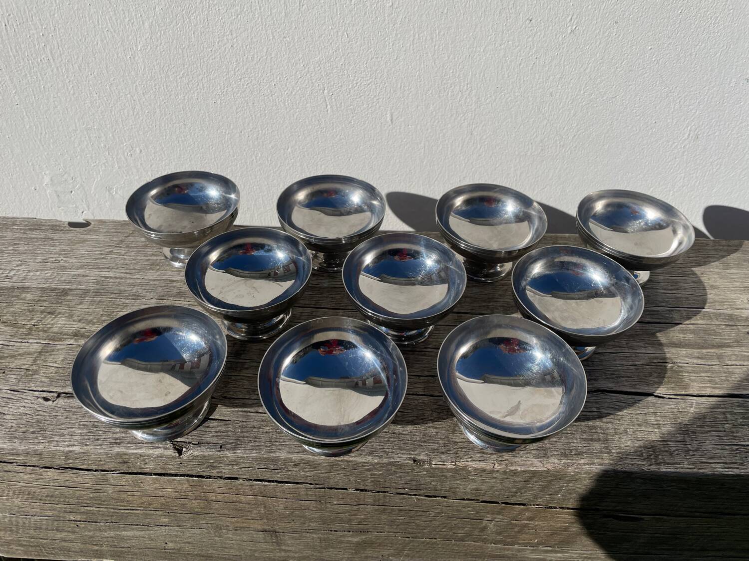 10 coupelles en inox 1970