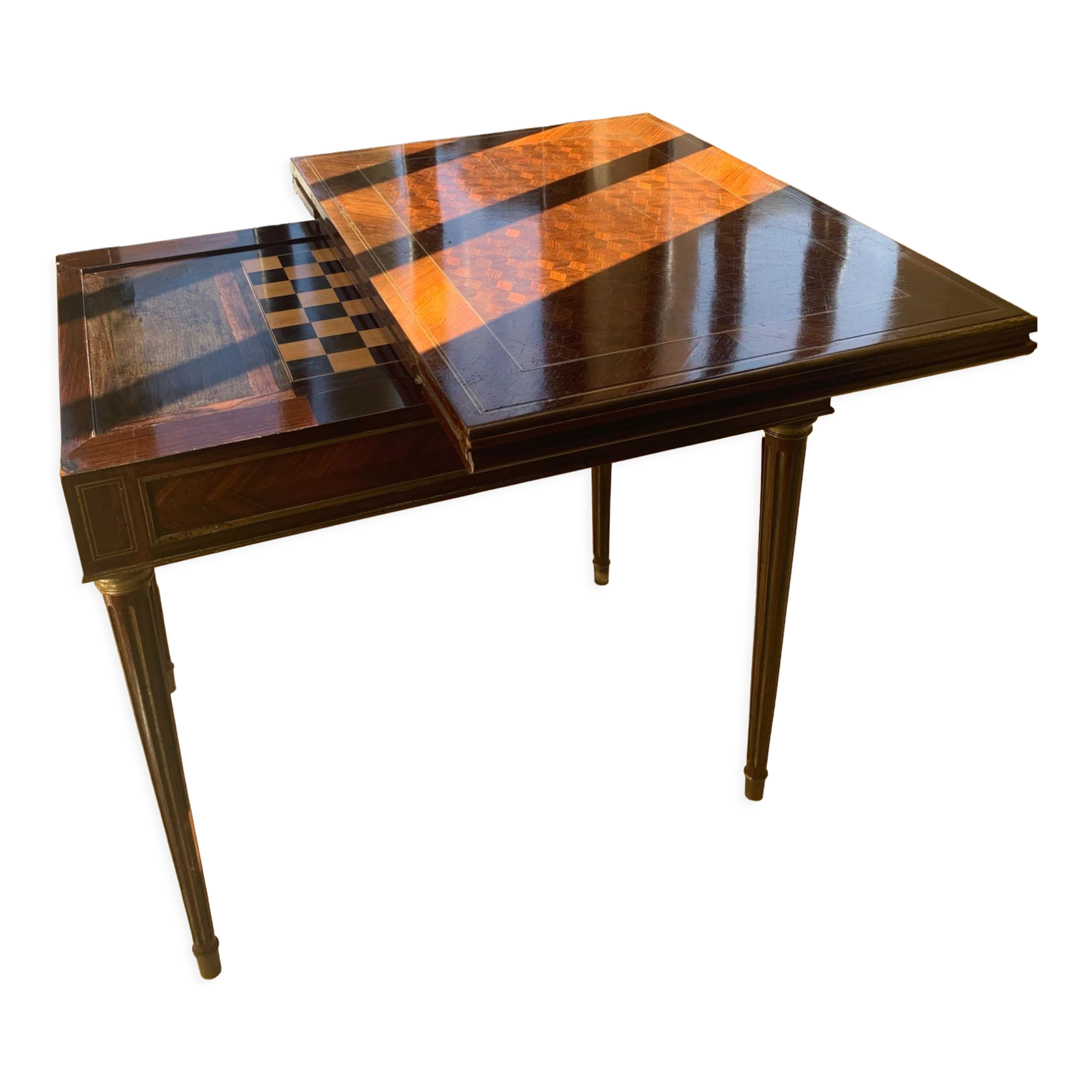 GAMES TABLE Louis XVI late nineteenth, in inlaid checkered rosewood and backgammon
