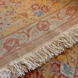 Extra fine Ghoum carpet from Iran in silk, signed Bahrami.