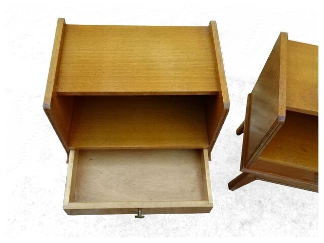 Paire de tables de chevet vintage 1950
