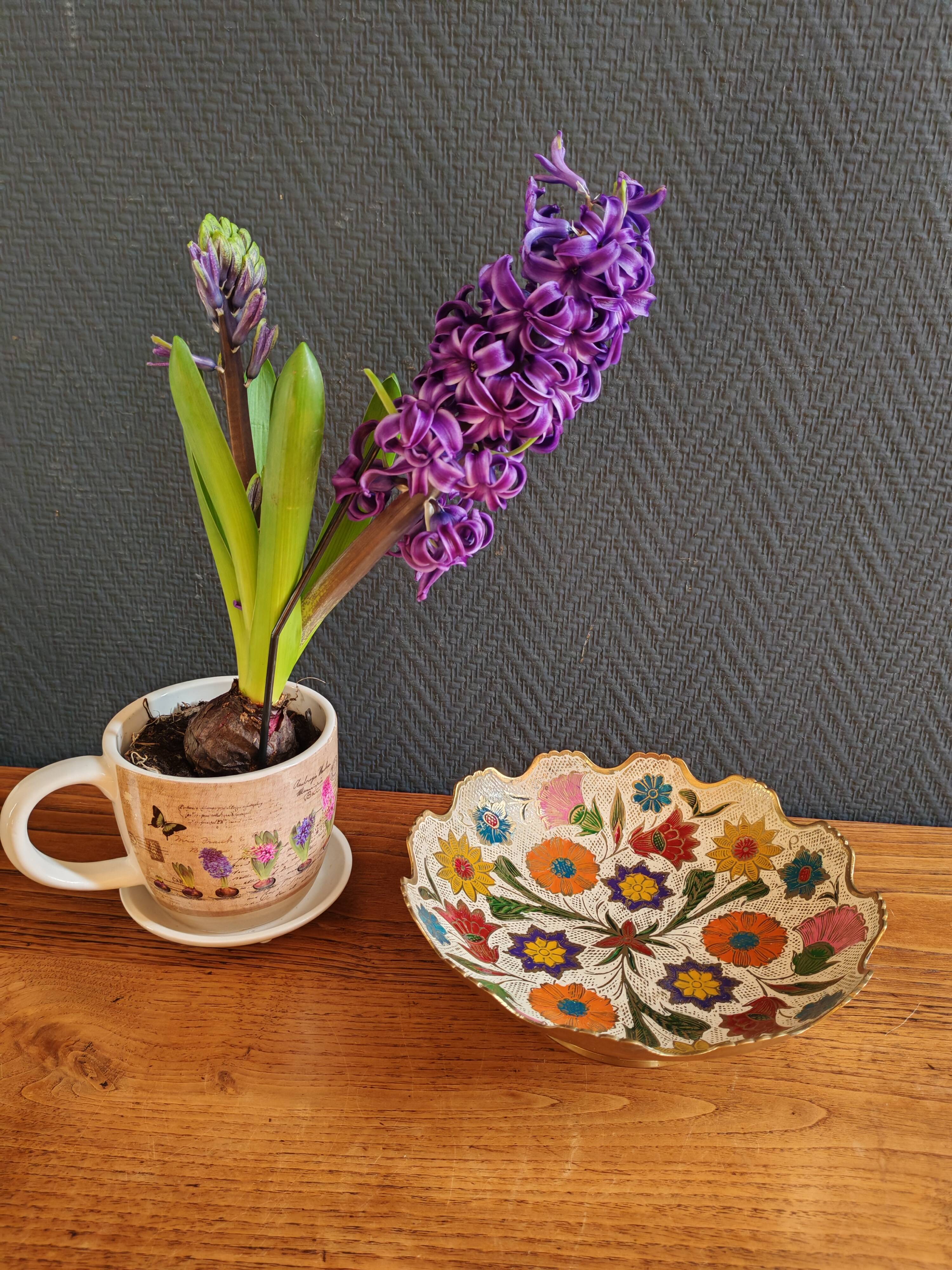 Vintage Enamelled Brass Fruit Bowl – Floral Centrepiece with Edge Fe