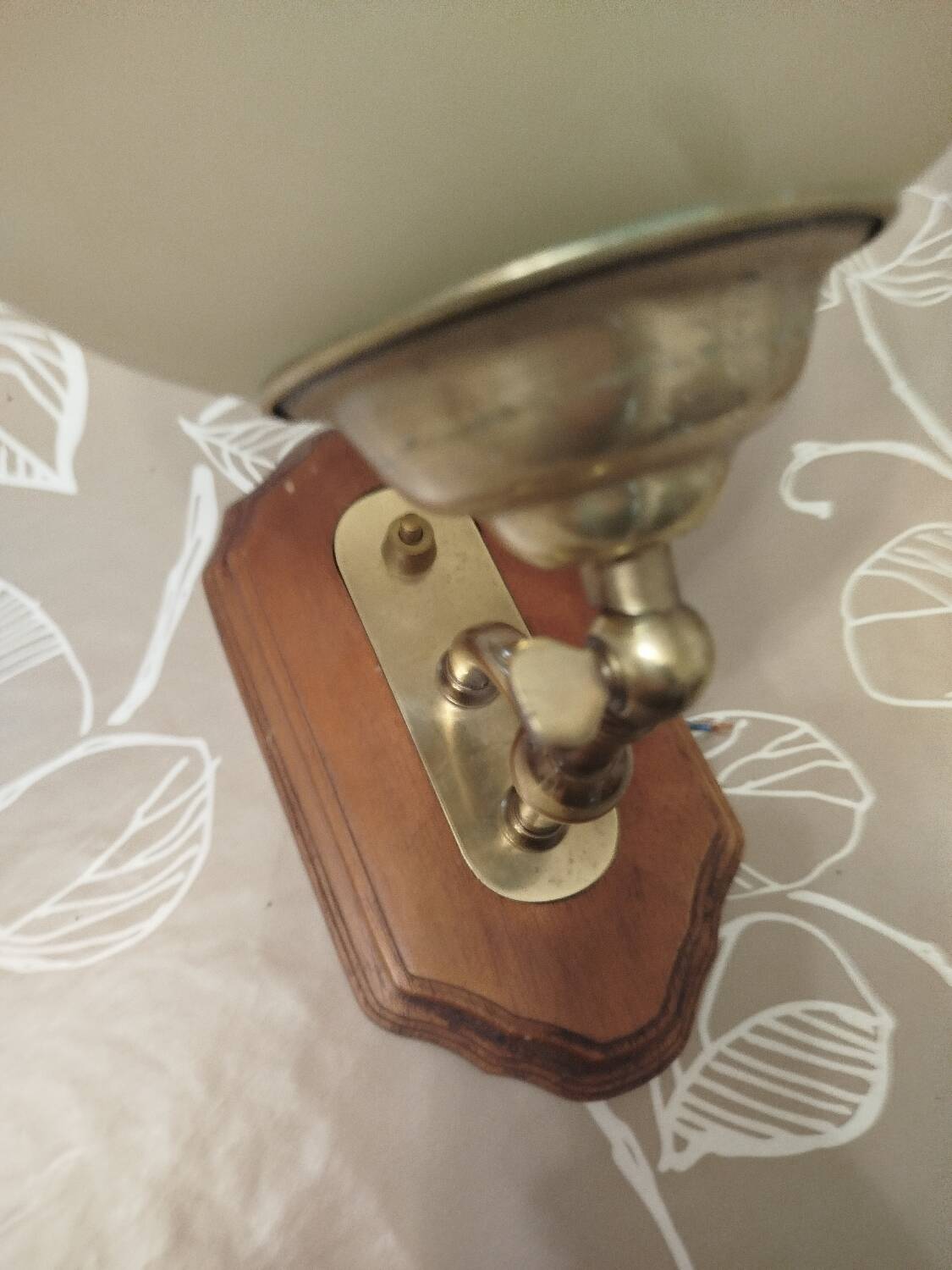 Paire d'appliques vintage bois et verre
