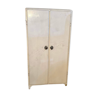 Armoire metal