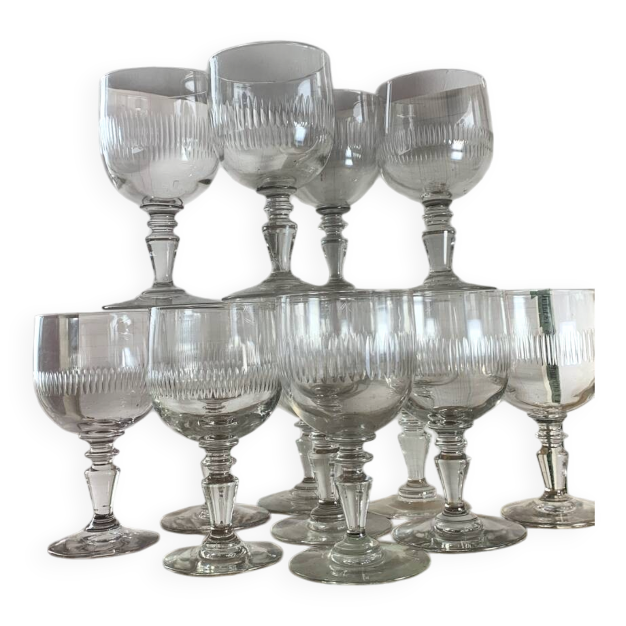 Set of 12 Baccarat Renaissance glasses from the 19th century.