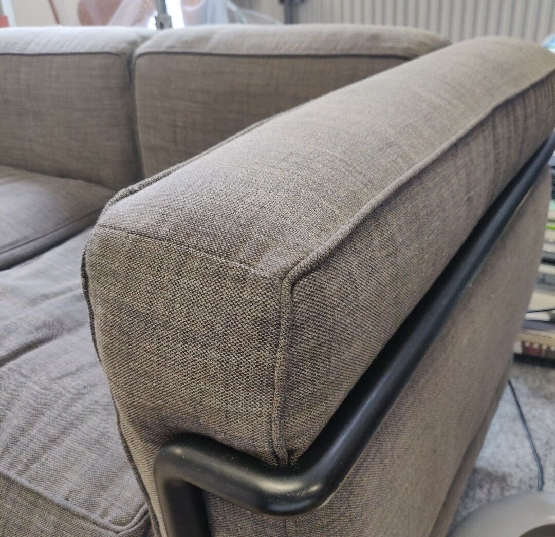 LC2 3-seater sofa by Le Corbusier, Cassina edition