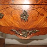 Comfortable style Louis XV rosewood marquetry