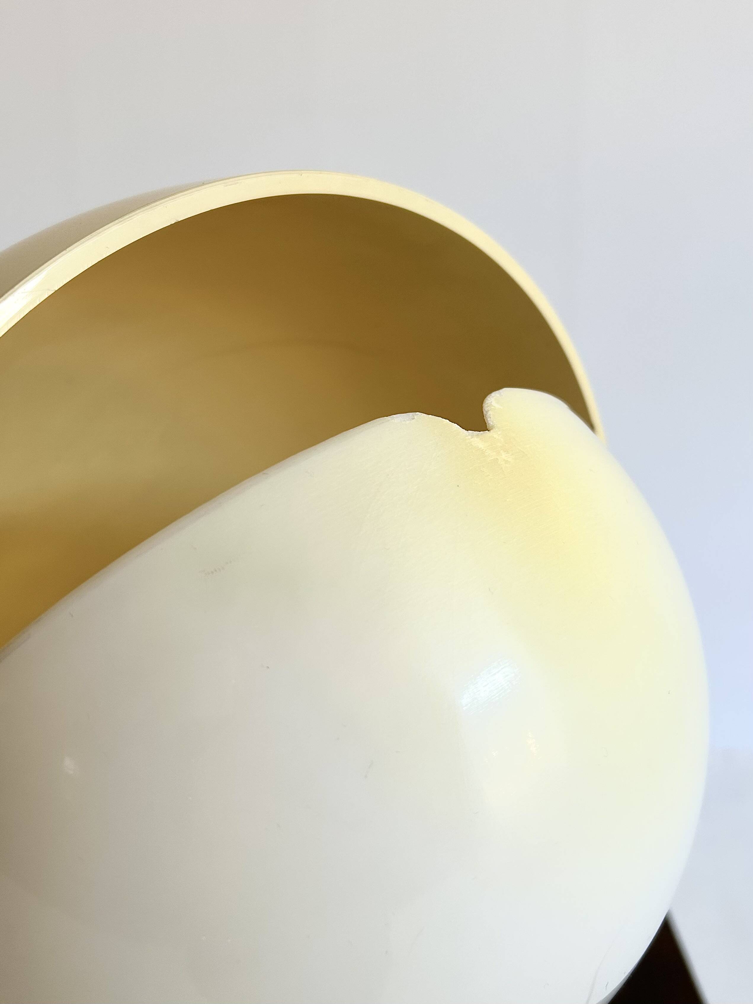 Table lamp Telegono by Vico Magistretti for Artemide