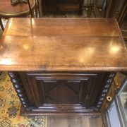 Superb walnut confectioner of the Louis XIII period Mid-XVII