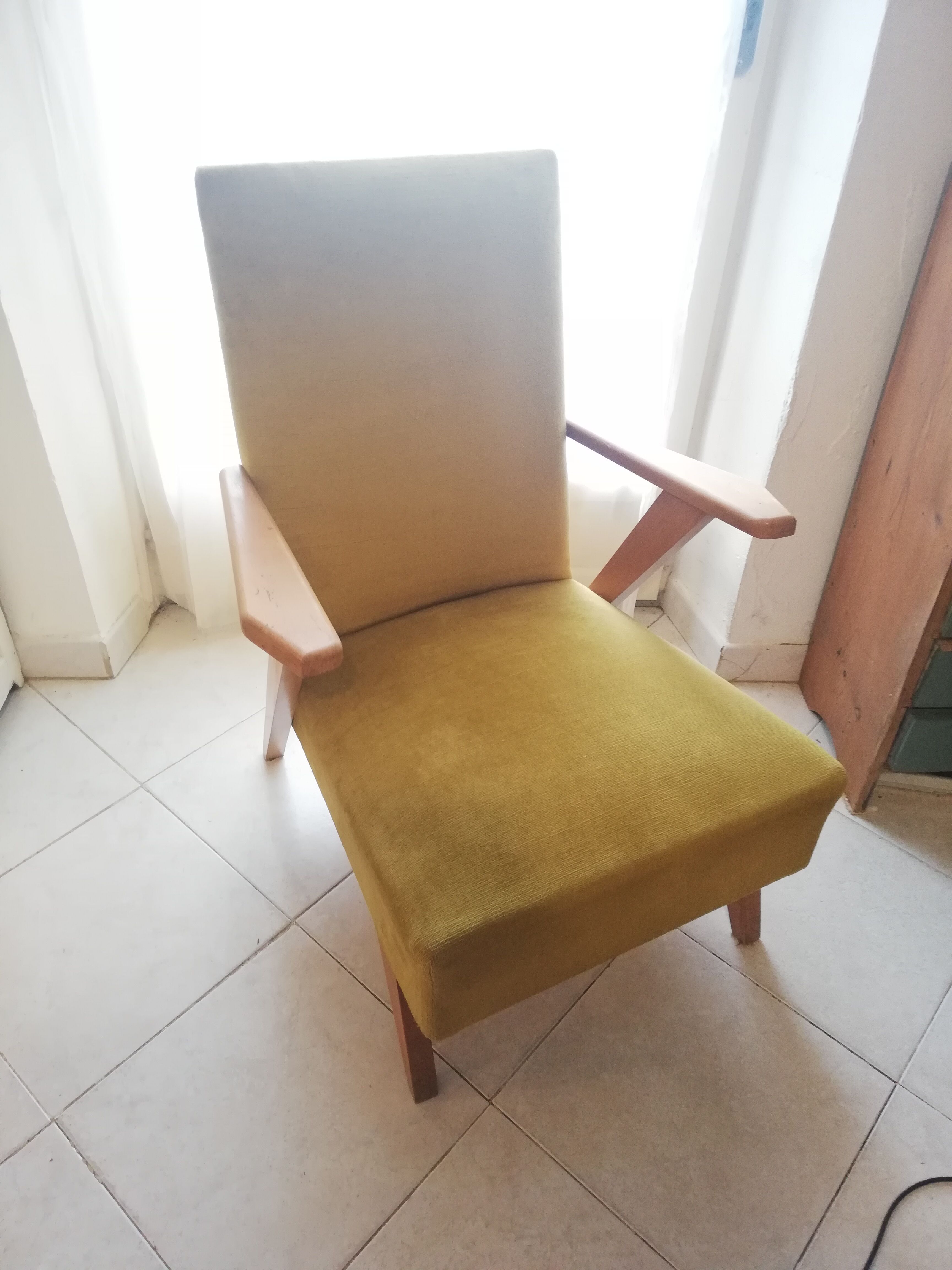 Armchair 50s velvet mustard