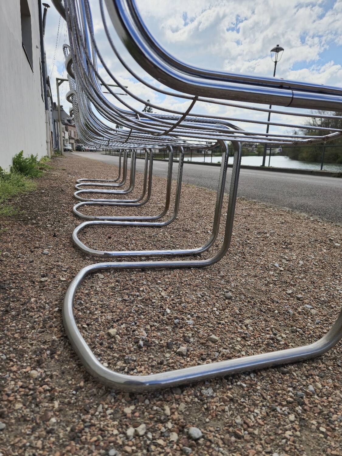 Set of 6 chrome metal design chairs from the 1970s.