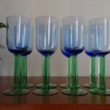 8 glasses with Murano feet vintage blown glass