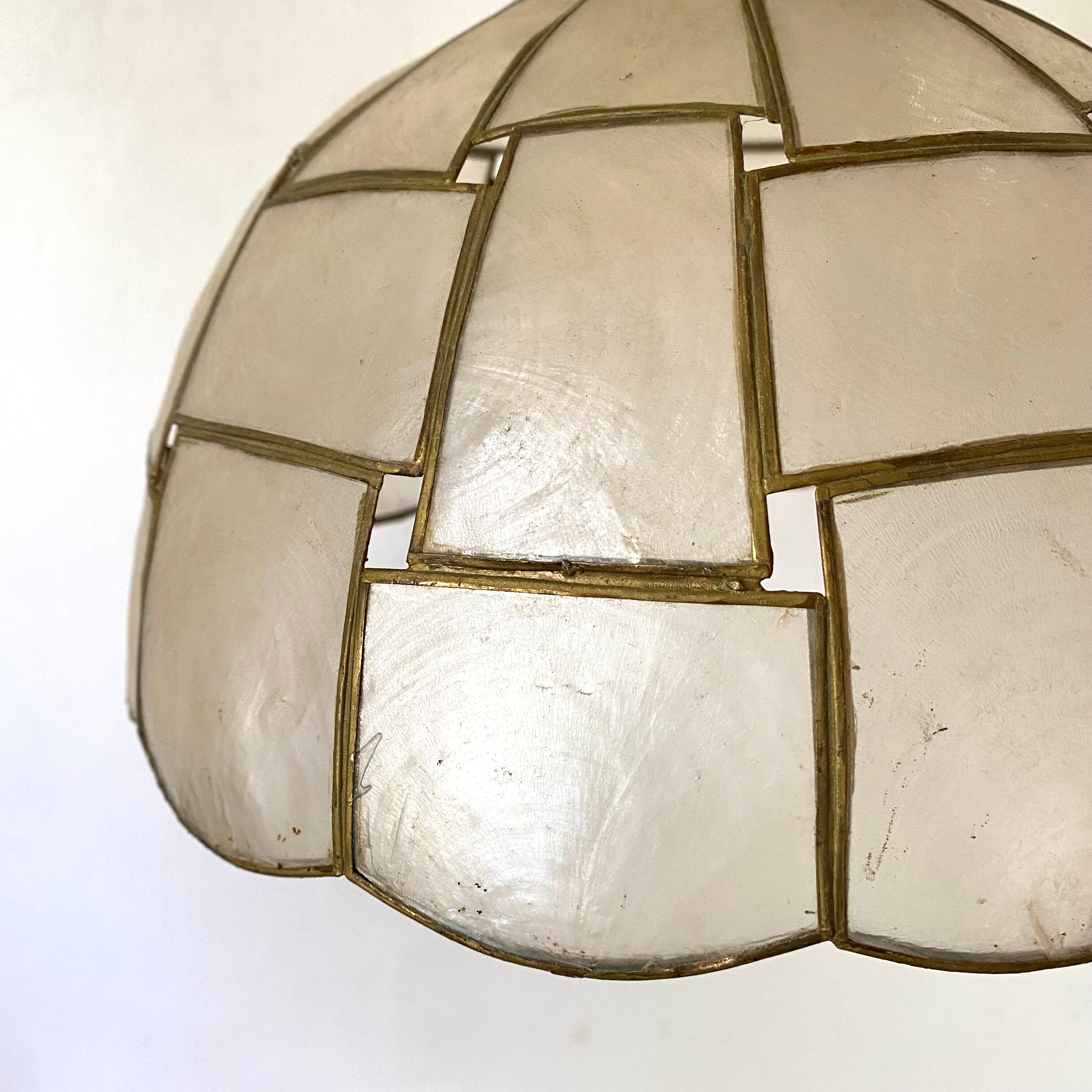 Vintage day abat to hang in mother-of-pearl and brass
