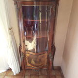 curved louis xv-style showcase