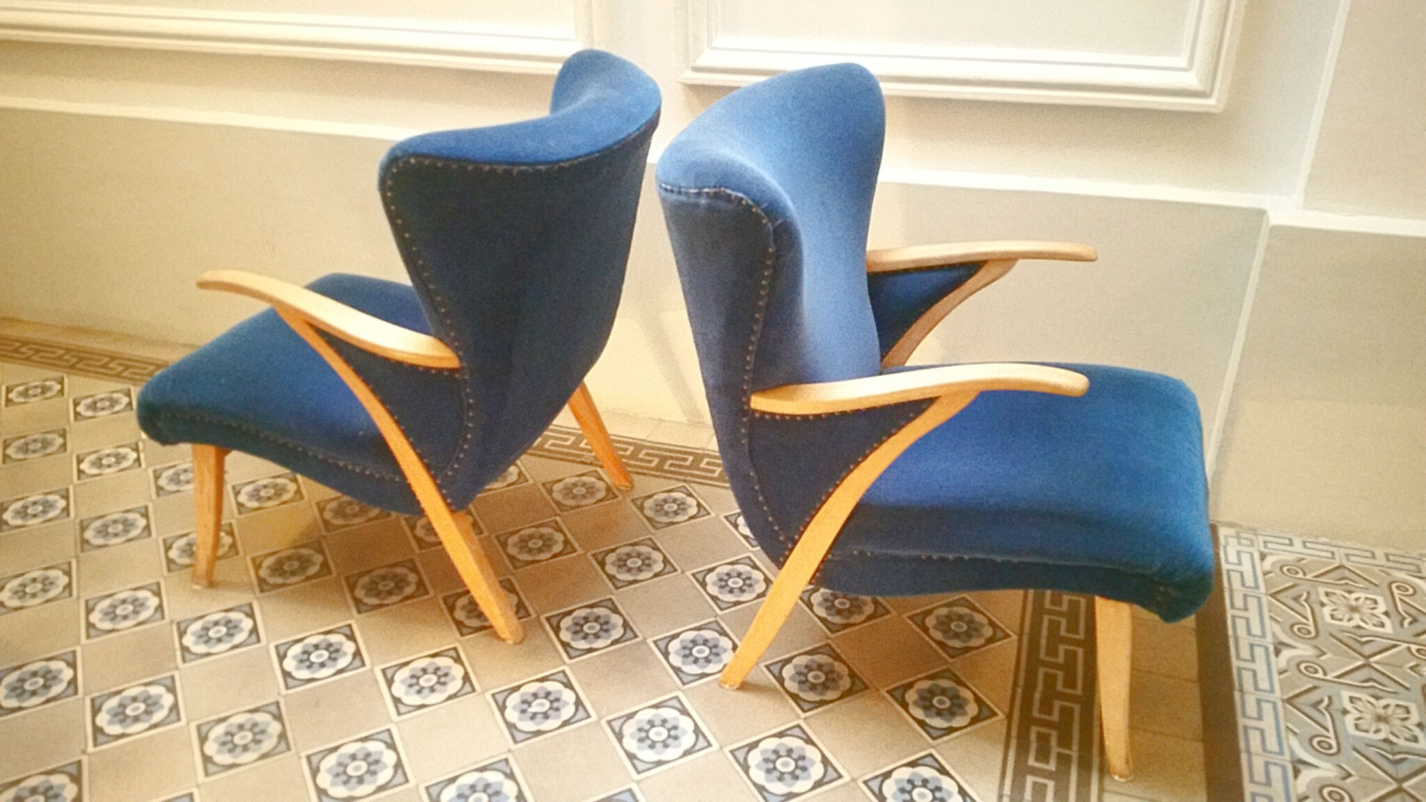 Pair of chairs Scandinavian wing stripes cocktail years 50 Blue