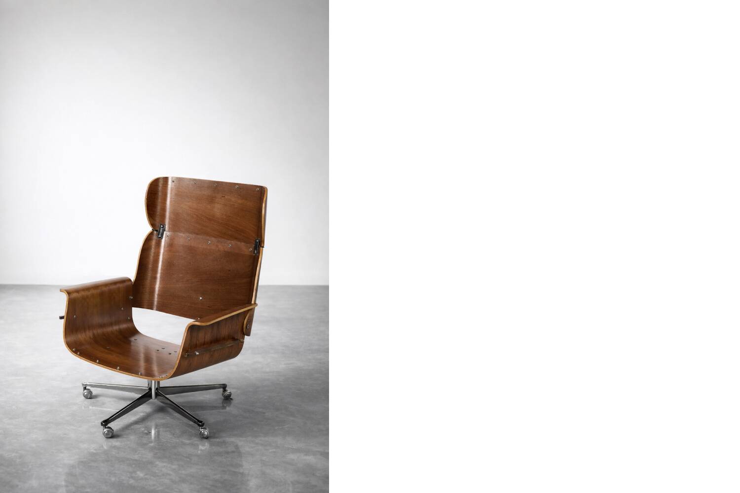 Vintage Mid-Century Modern Swiss Leather Lounge Chair from Giroflex