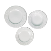 Ensemble de 18 assiettes Richard Ginori "Renaissance"