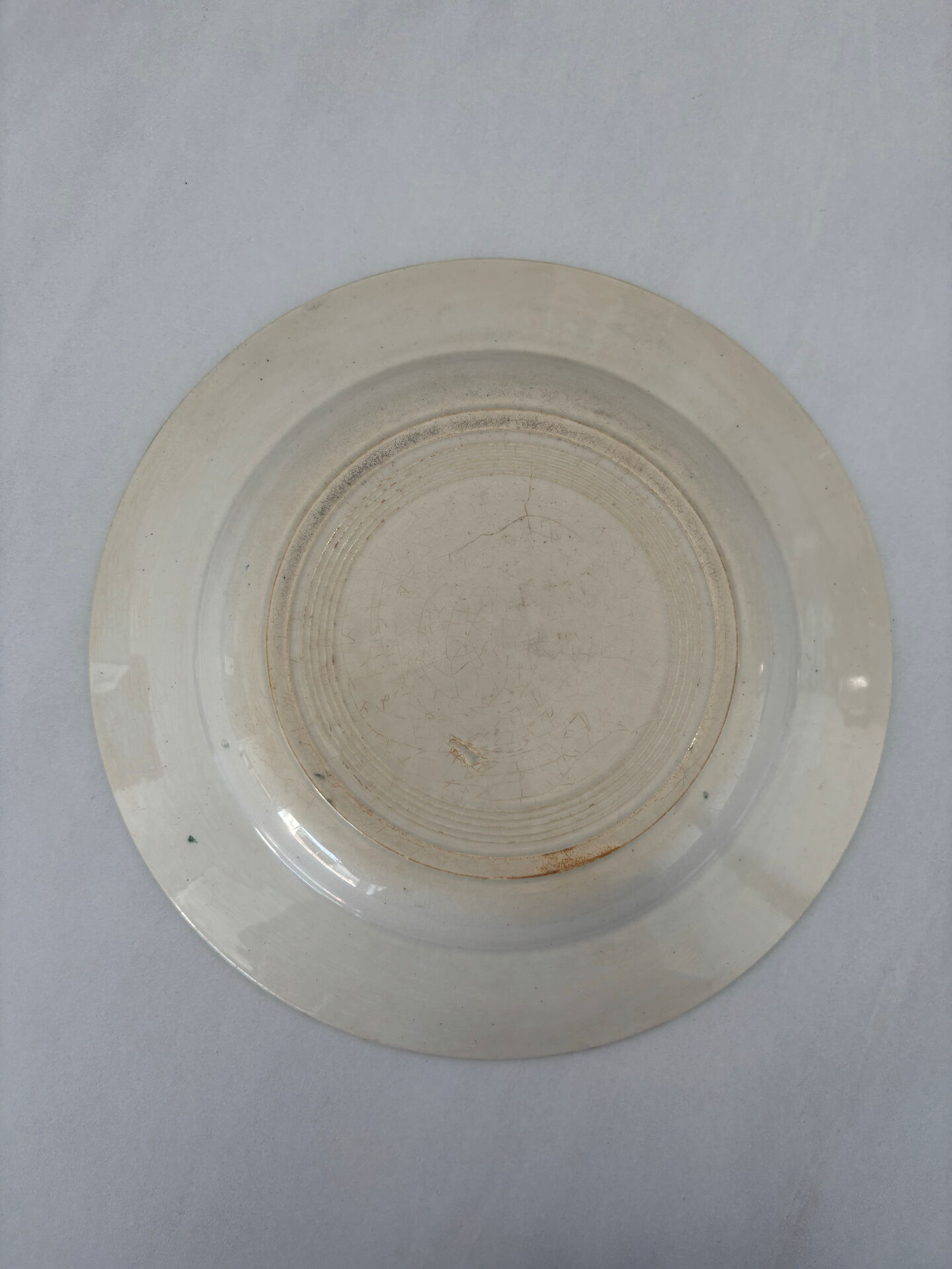 Assiette creuse terre de fer St Amand modèle trianon verte - faïence a