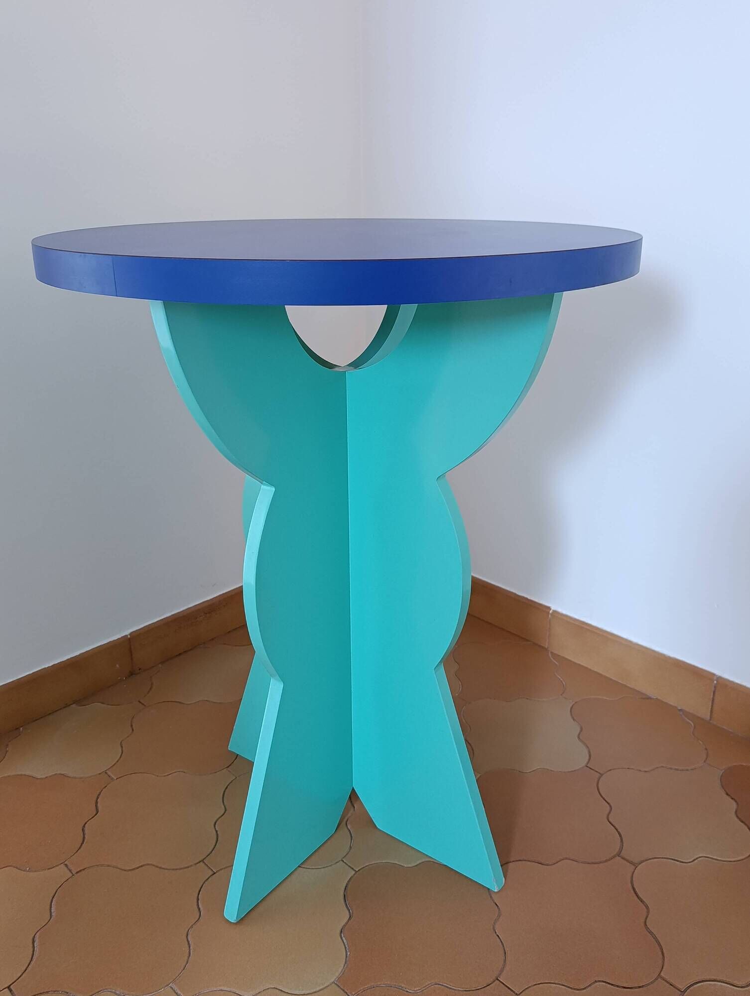 Vintage gueridon by designer LDV
