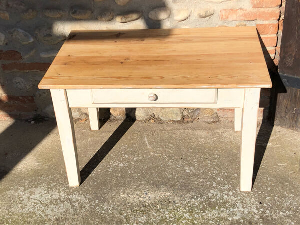 Table basse patinée