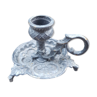 Bougeoir modèle rat de cave patiné gris
