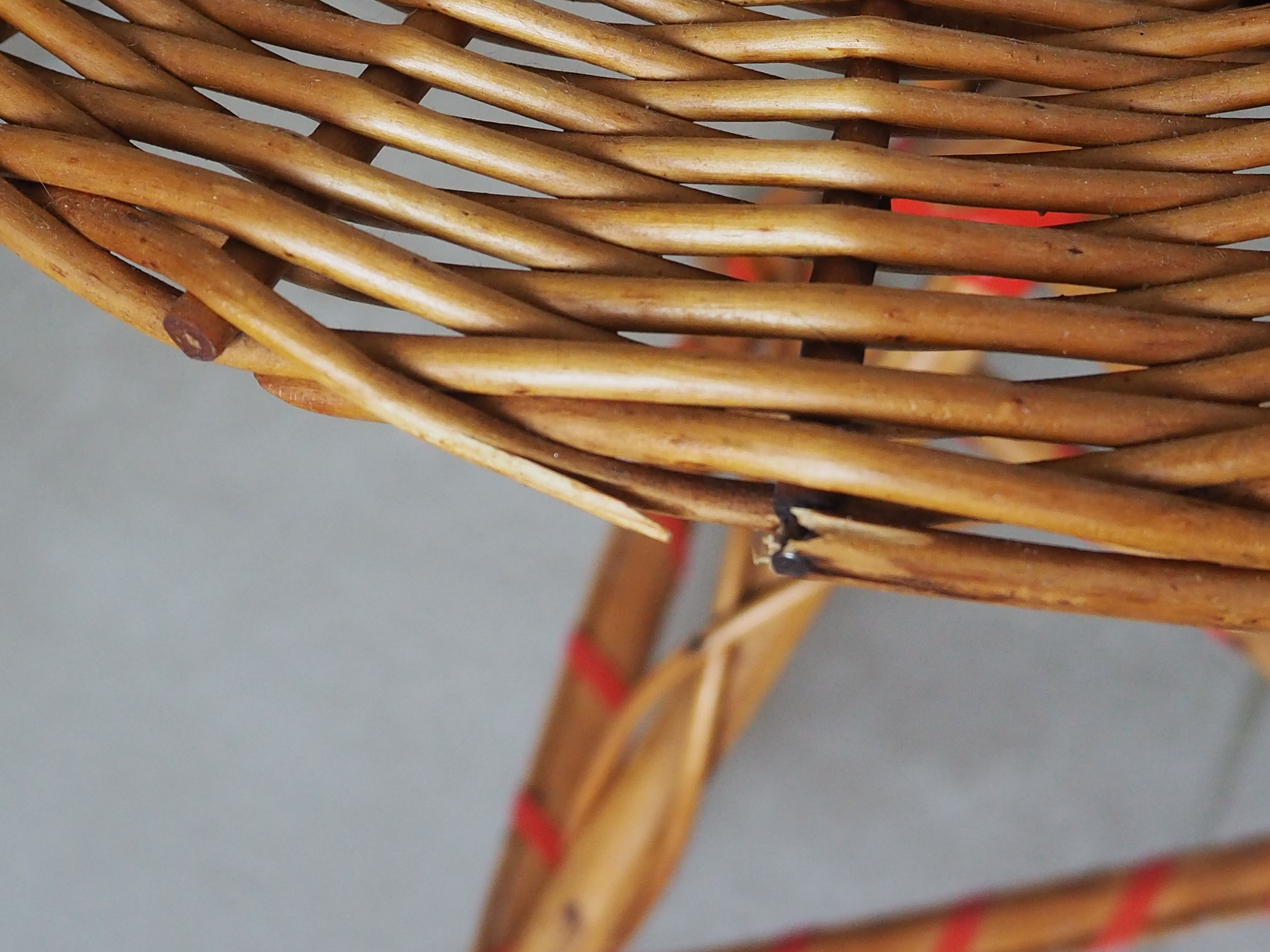 Bolster / pedestal table in tripod rattan 1960s-1970s