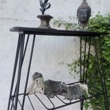 Eiffel foot console