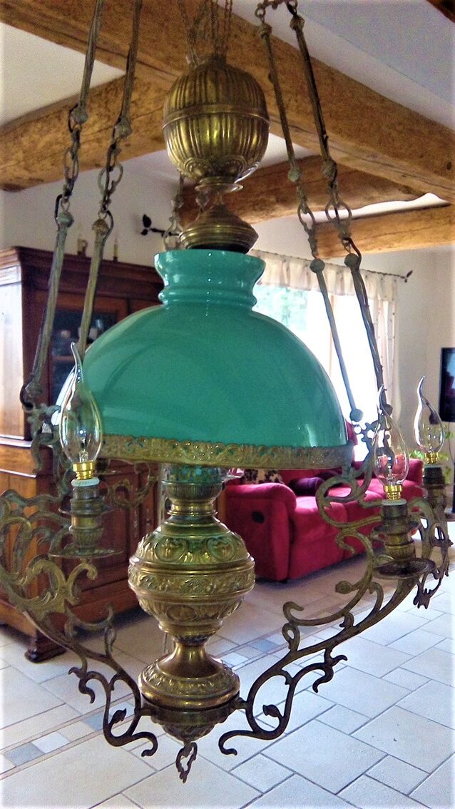 Lustre globe opaline vert bronze et laiton | Selency