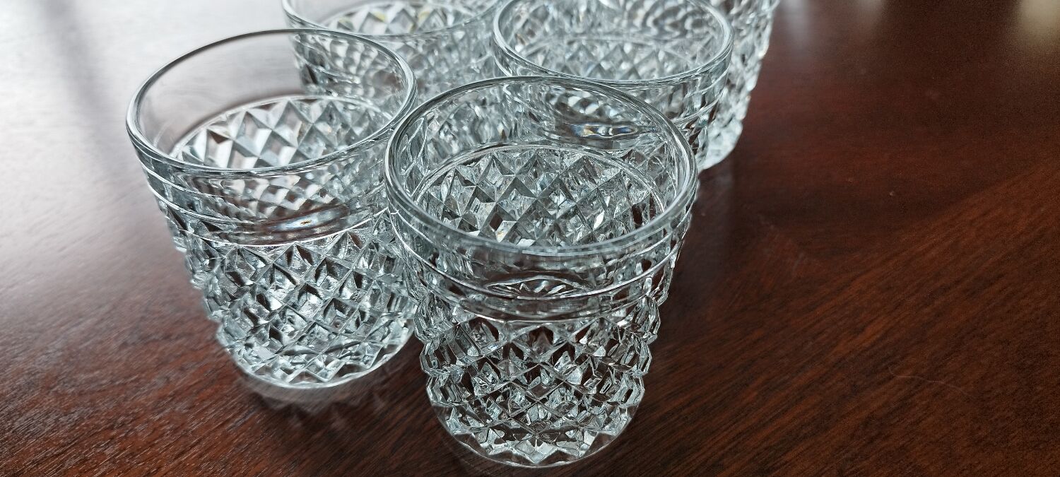 Set of 6 whisky glasses