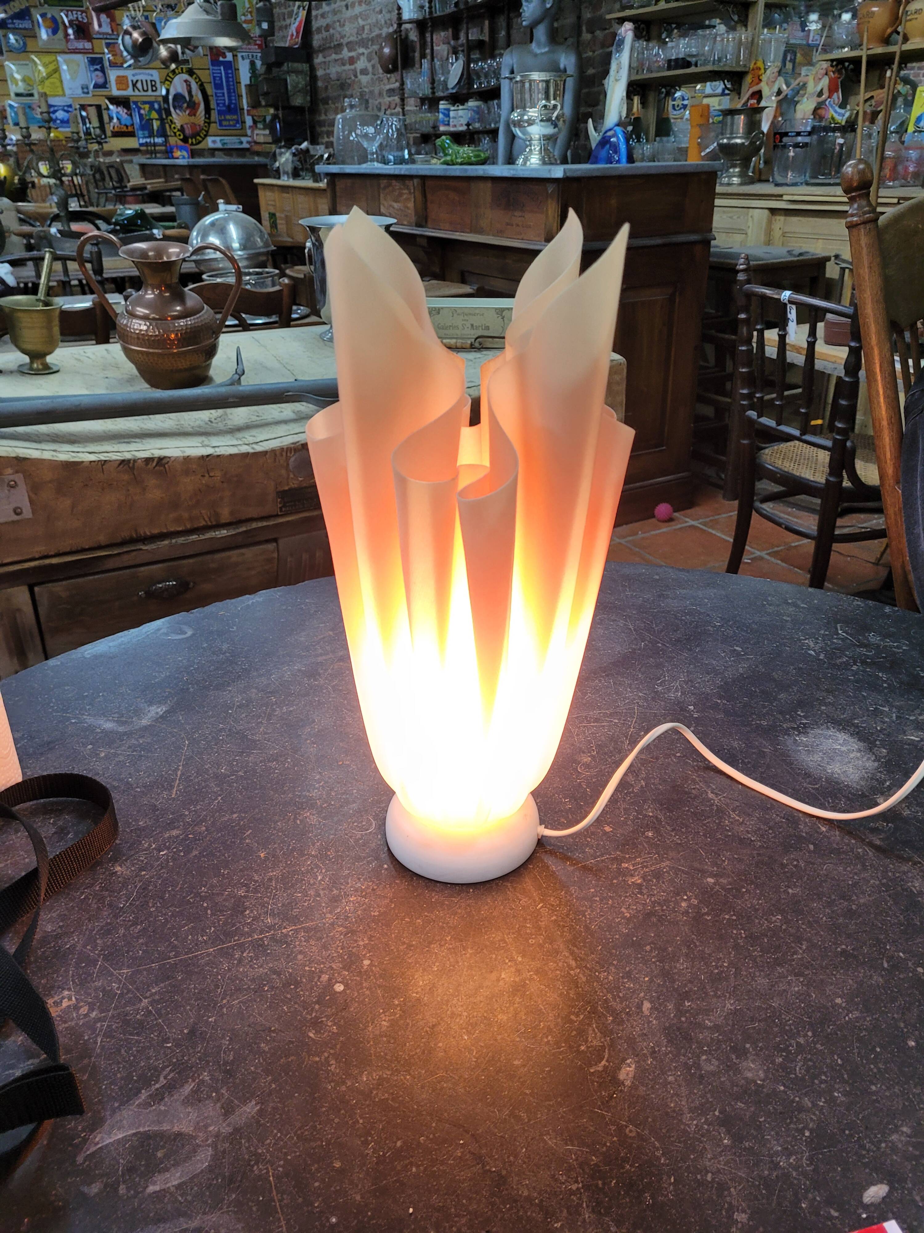 Georgia Jacob table lamp