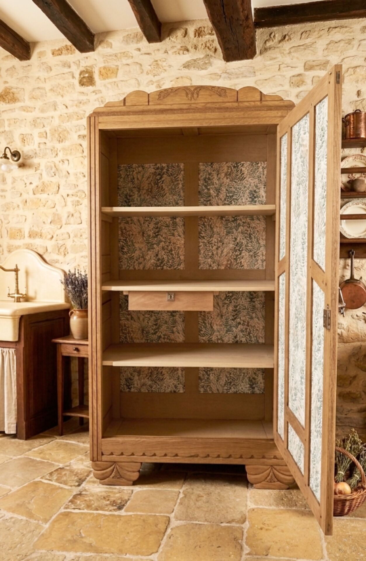 Art Deco oak bonnetière