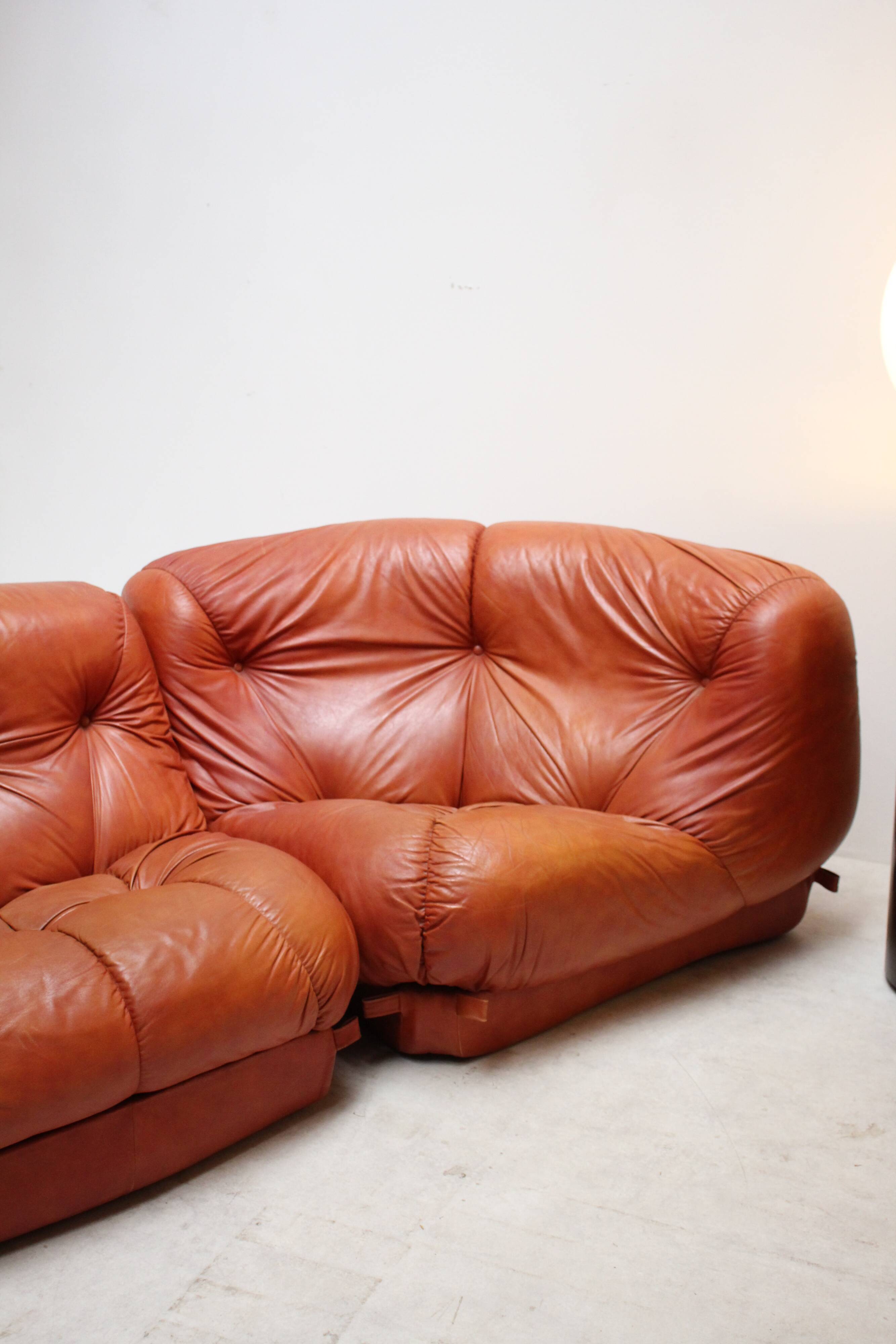 Modular sofa Nuvolone by Rino Maturi 1970