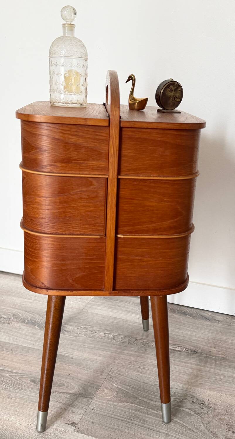 Table de chevet vintage style scandinave