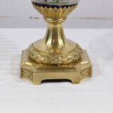 Lampe à pétrole en faïence, époque Napoléon III, milieu XIXème