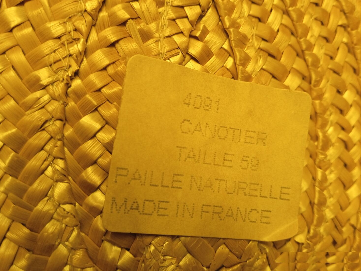 Straw hat Genuine boater hat made of natural straw