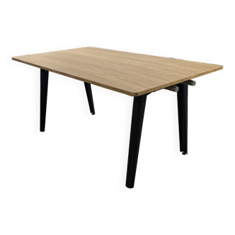 New Modern Wooden Dining Table - TipToe