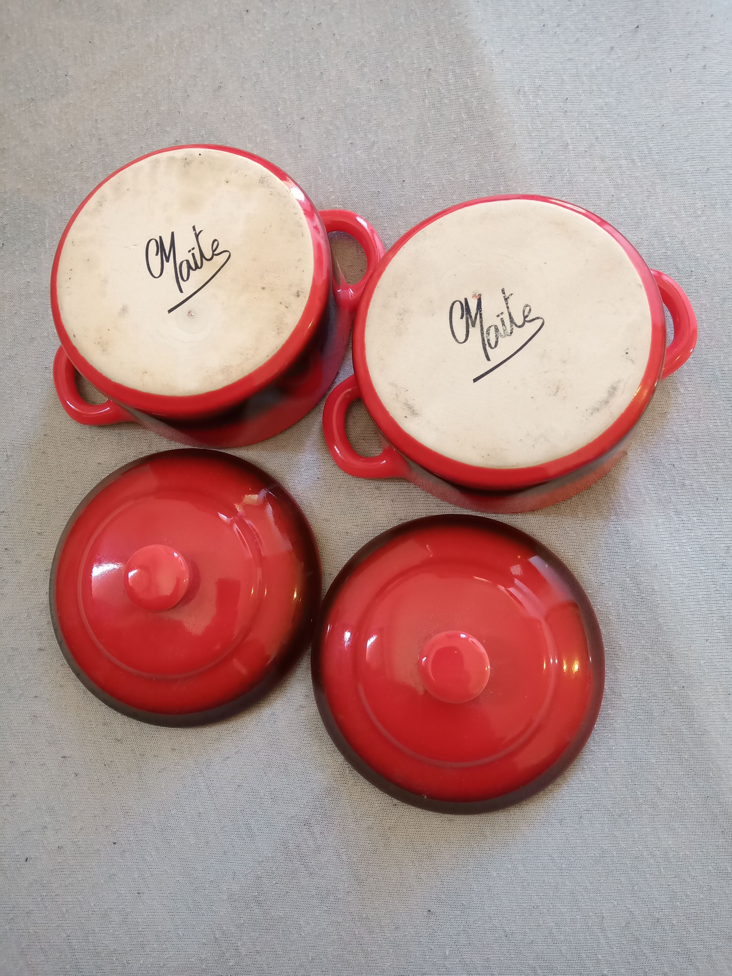 Two stoneware casseroles - maïte