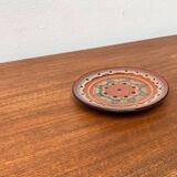 Vintage wall plate in hand-painted ceramic, 1970s