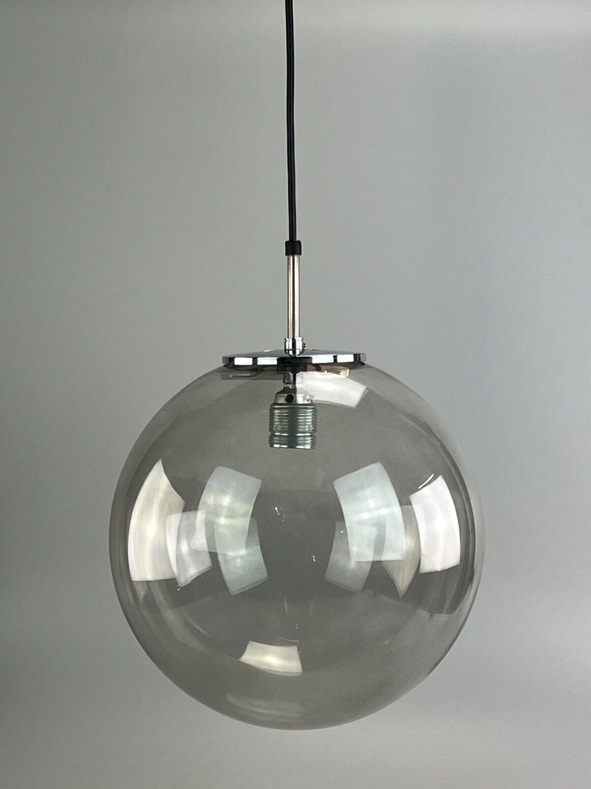 Limburg “Globe” pendant light