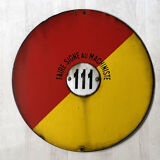 Enamelled plate of RATP bus stop