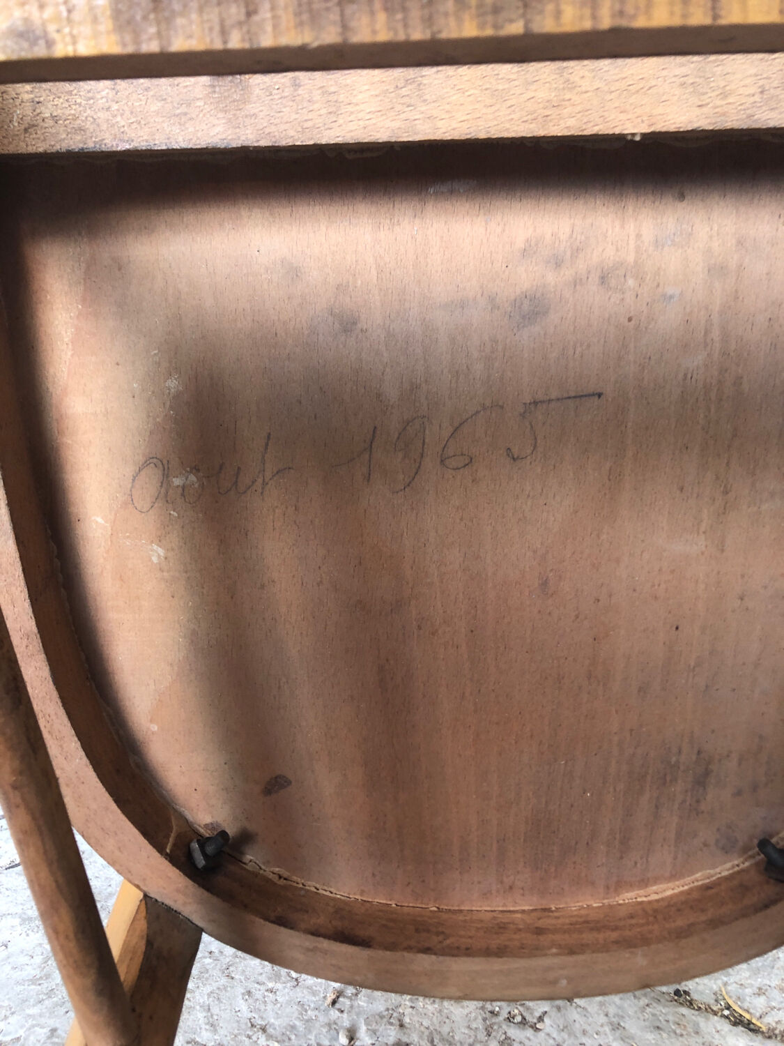 Chaise bistrot en bois clair années 70 vintage