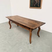 Table, drapière en noyer, XIXème s.