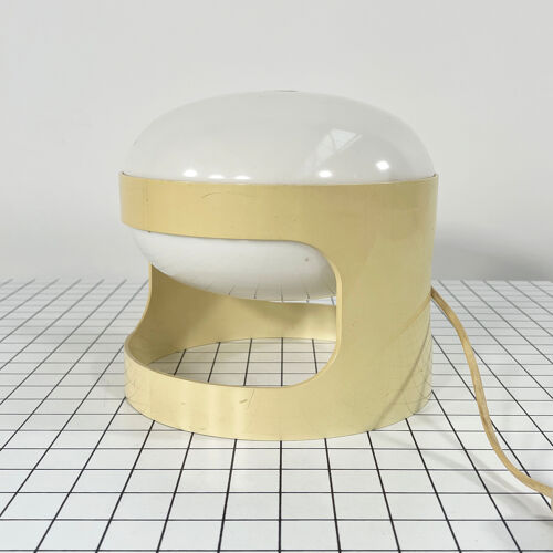 Lampe de table modèle KD 27 crème par Joe Colombo pour Kartell, 1970s