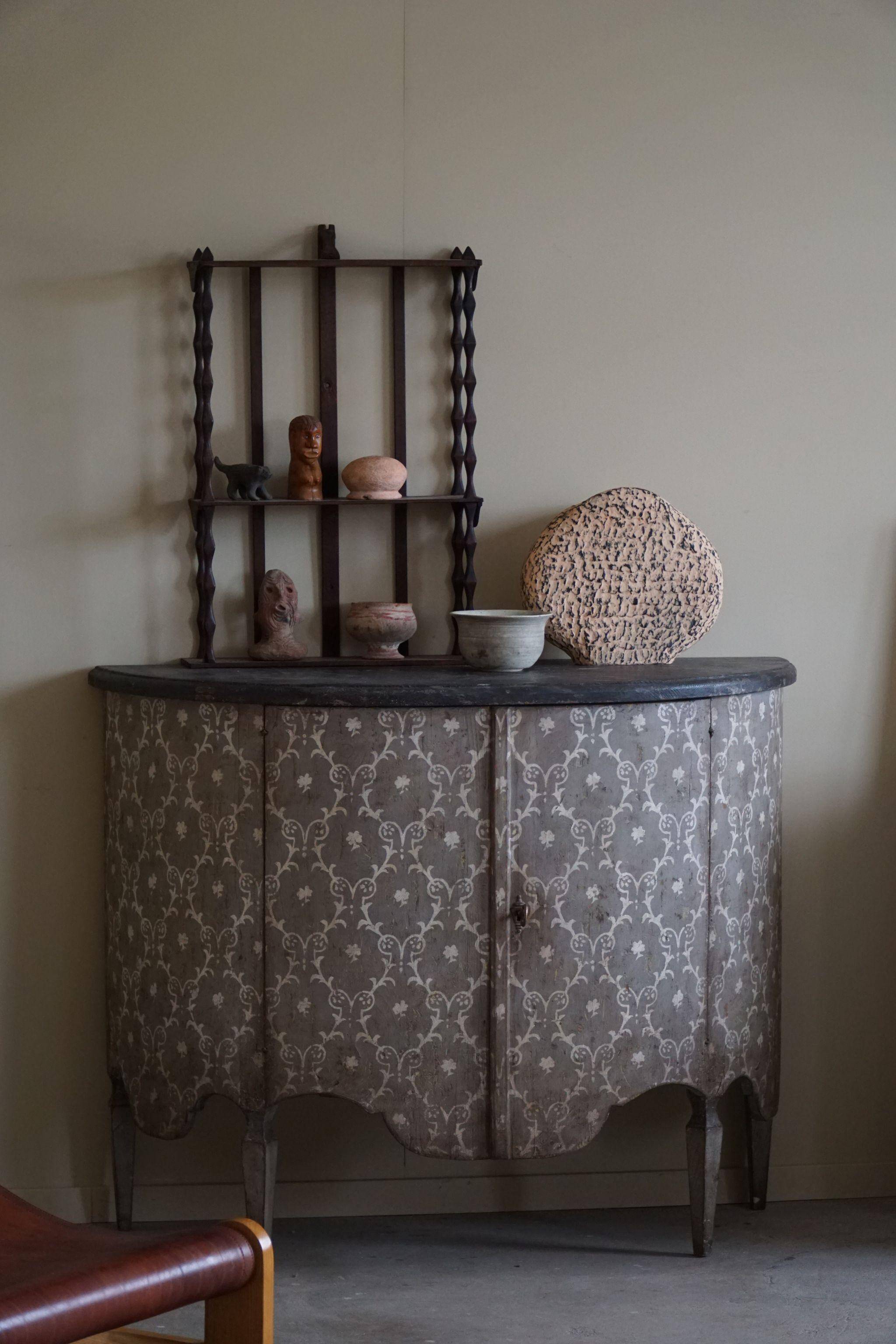 19th-century painted pine wardrobe, Italian cabinetmaker, made in Tuscany.