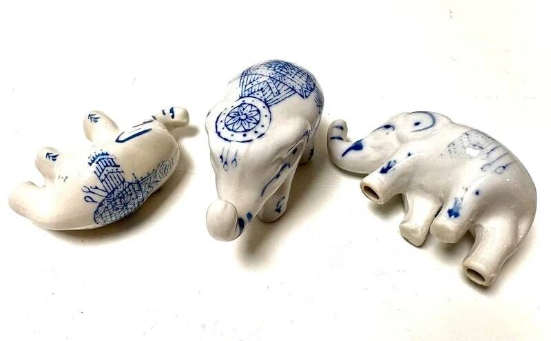 Lot de 3 éléphants en porcelaine bleu blanc figurines décoratives