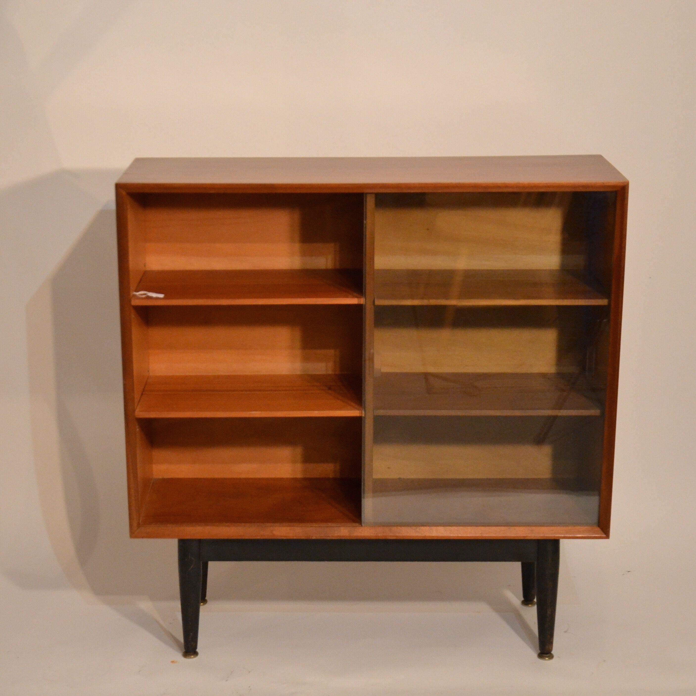 Library showcase 60s