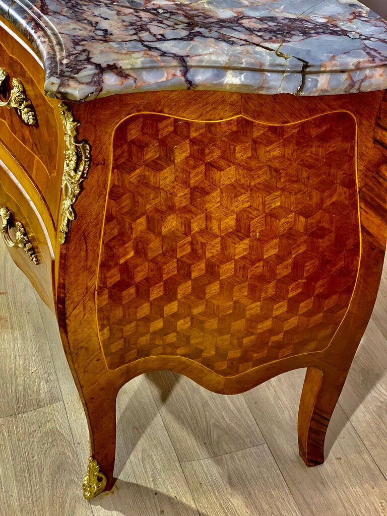 Louis XV style chest of drawers, precious wood cube marquetry, rosewood, violet wood.